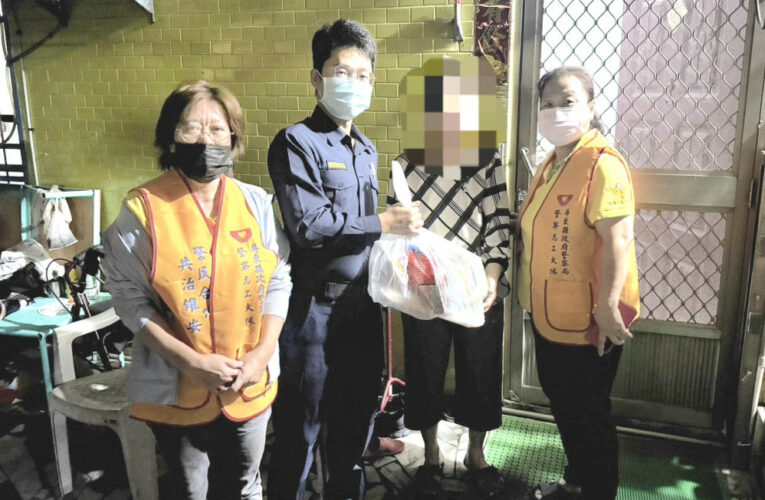 枋寮分局寒冬送暖　警民攜手關懷弱勢家庭