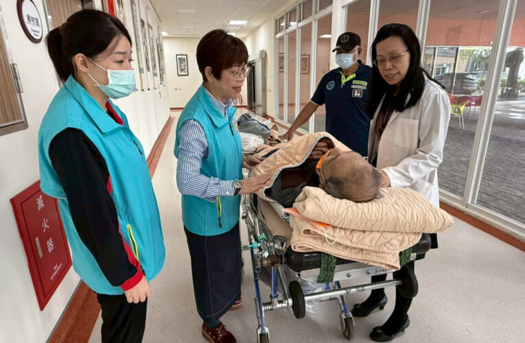 白河榮家無縫救護接送 臥床長者暖心轉介護家