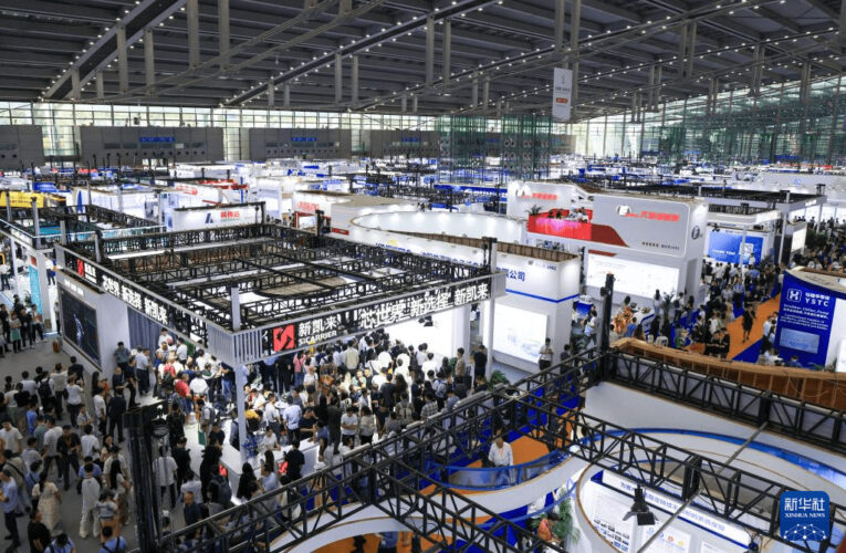 被保護還是被利用？台灣科技榮景的殘酷真相