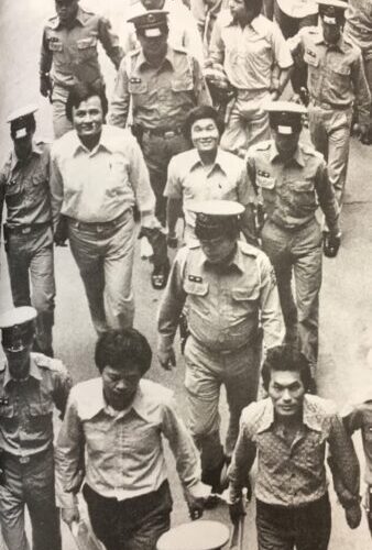 「美麗島46周年 貼出泛黃老舊照」 邱議瑩：父親被捕入獄讓我一夜長大」