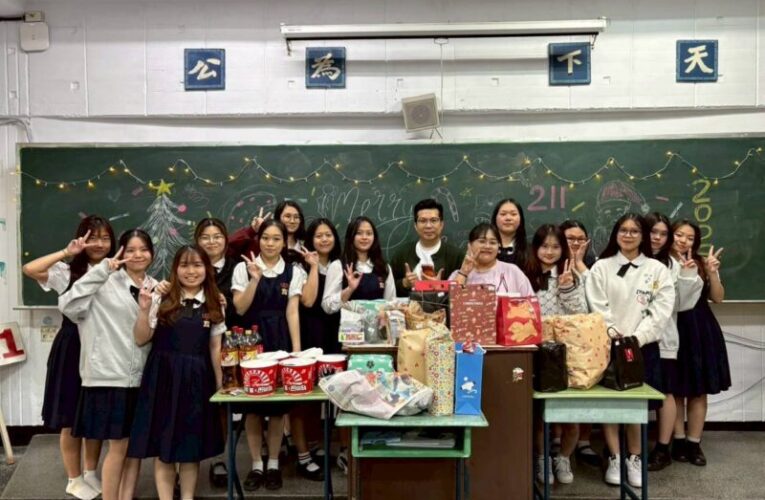 三信家商聖誕歲末聯歡溫馨登場　師生家長共譜青春回憶