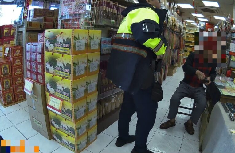 7旬迷途翁自稱「已在外 2、3 天、無路可走」　暖警安撫送返家 揭開虛驚一場真相