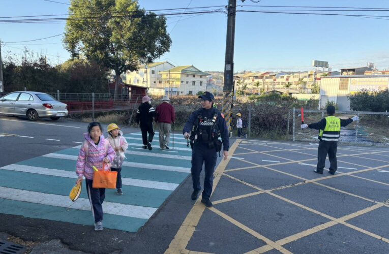 「見警率再升級」 東勢警強化校園及車站周邊防護