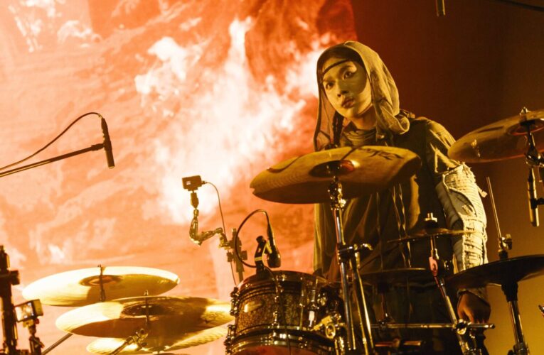 福夢樂團高雄熱血開唱 冬至寵粉還奉上湯圓暖心分享