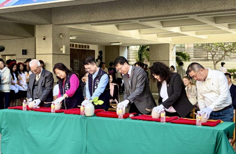 中市陶藝教學中心「青白泥語刻畫時光陶藝展」開幕　深耕在地美感教育