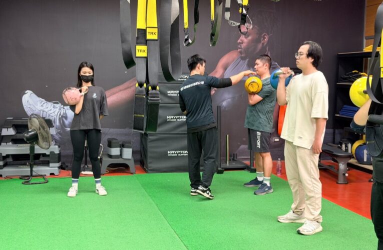 黃偉哲市長與社會局郭乃文局長力挺社工人員健康 鼓勵多元運動提升身心韌性