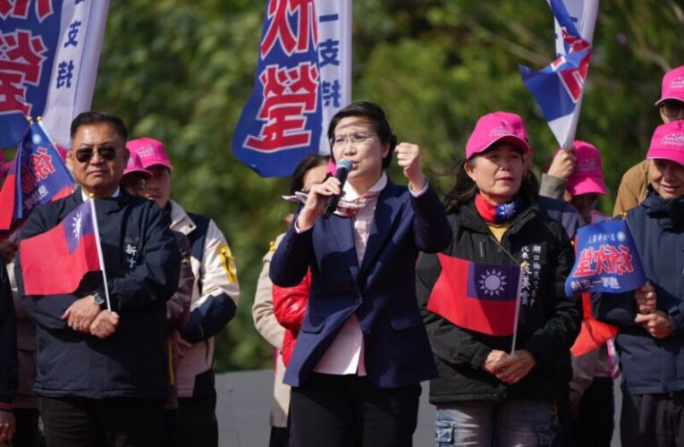 徐欣瑩首場造勢萬人相挺  打造AI新時代的智慧縣政