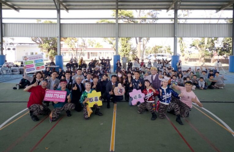 「紙風車青少年反毒戲劇工程-拯救浮士德計畫」嘉縣校園巡演