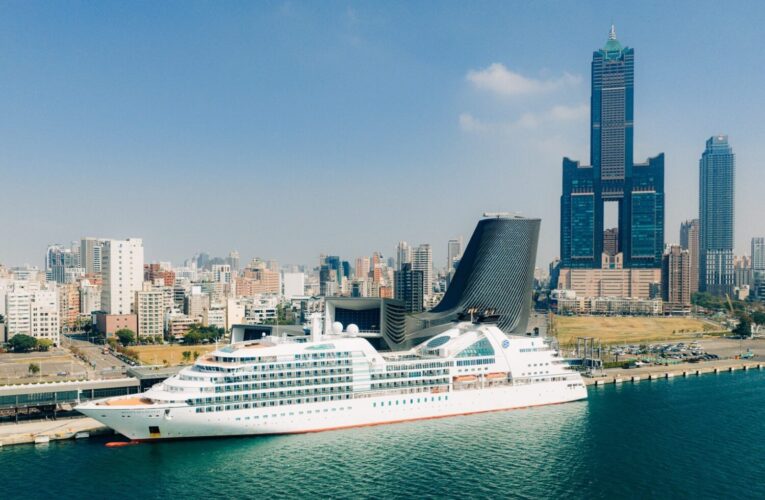 高雄港2026開春首迎三井海洋富士號  奢華郵輪華麗首航登場