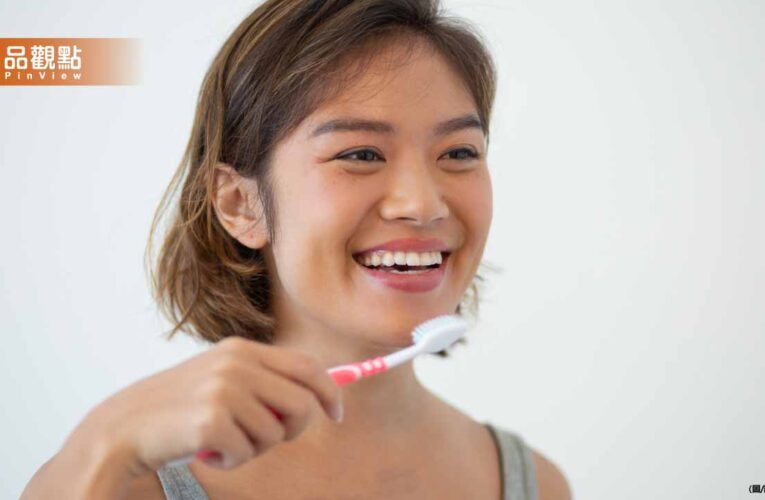 不想喝咖啡一口黃牙！醫揭「正確刷牙時機」