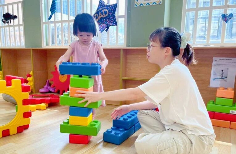 基隆市推「神隊友召喚卡」！115年起新生兒家長可獲4小時免費臨托