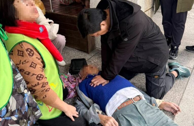 與死神搶命！基隆休假消防小隊長街頭CPR救回百歲翁