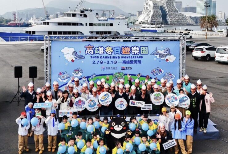 陳其邁開箱搶先體驗2026高雄冬日遊樂園新設施