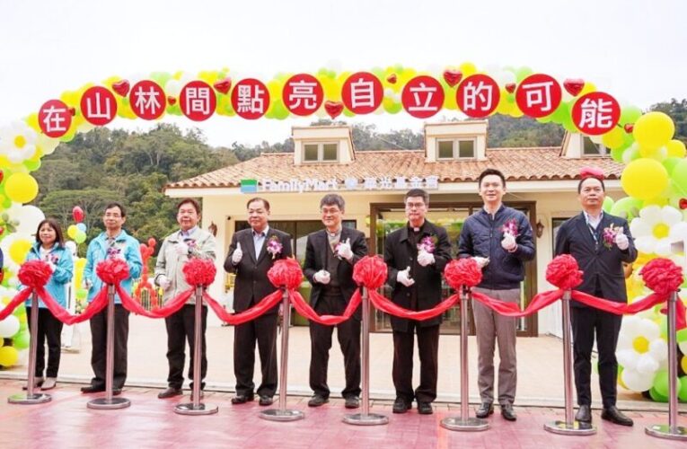 全台首家便利商店型庇護工坊　全家華光店正式啟用實踐共融就業