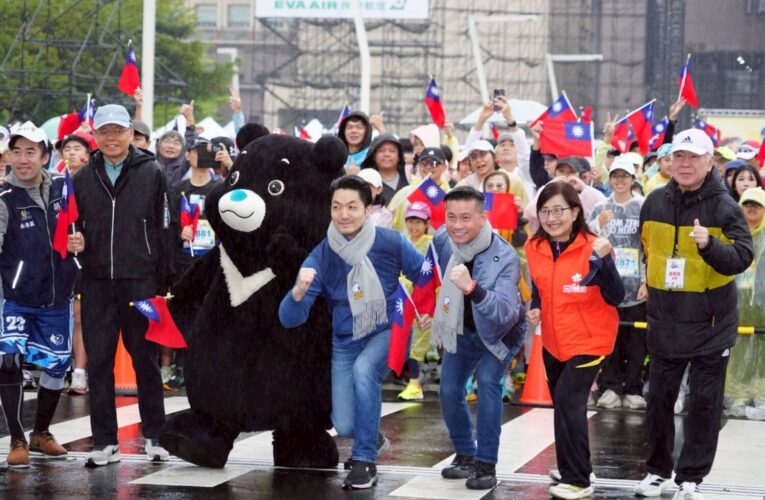 2026第一個早晨　蔣萬安與市民升旗路跑迎新年