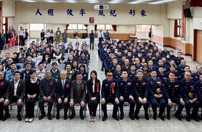 「新竹市警局辦理分局長聯合交接」高虹安期勉打造安全宜居城市