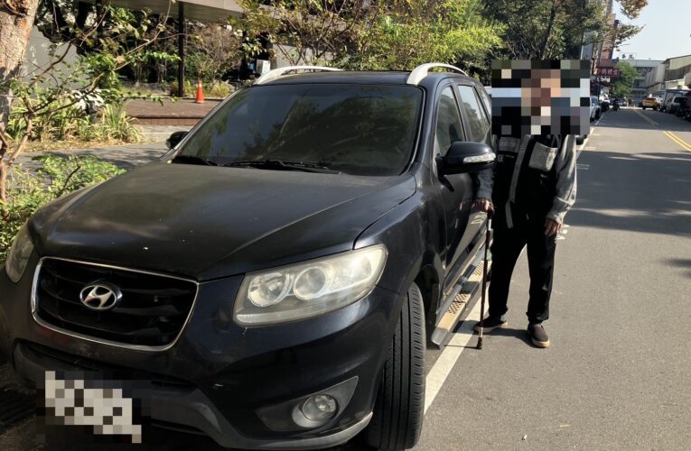哪家水晶餃這麼難忘？一句關鍵回憶助找車　暖警陪同助民尋回愛車
