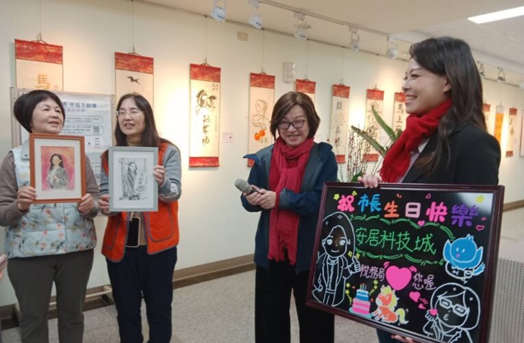 竹市稅務宣導舉辦「馬上幸福送春聯」邀高虹安市長與民眾共享年味