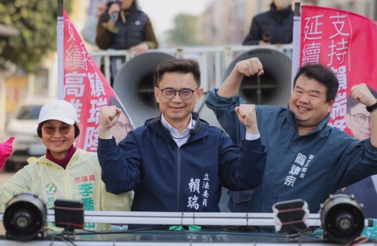 選戰倒數進入衝刺期 賴瑞隆率車隊橫跨旗津、前鎮爭取支持