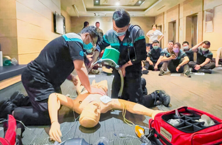 從救護車開始救命　彰化高級救護技術員成功解除氣喘危機