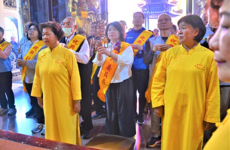 慶賀玉帝聖壽　嘉邑玉皇宮湧入參拜人潮