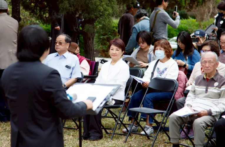 任內8度出席「基督長老教會台中公義行動教會二二八紀念禮拜」 　盧市長率市府團隊出席致意：讓台灣在團結中前行