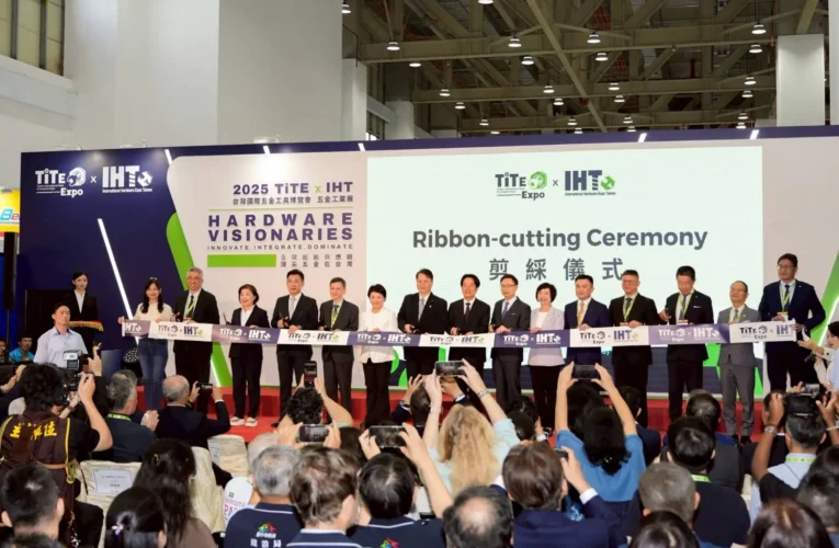 連19季奪四冠！　盧市長任內經濟指標全國第一　會展經濟成中台灣成長引擎