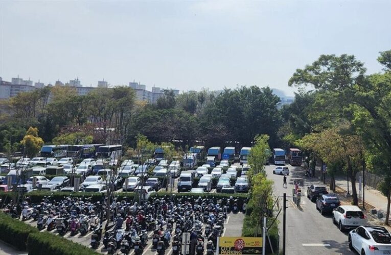 薛兆基提出前瞻交通解方:「立體停車＋智慧導流」觀光承載新模式