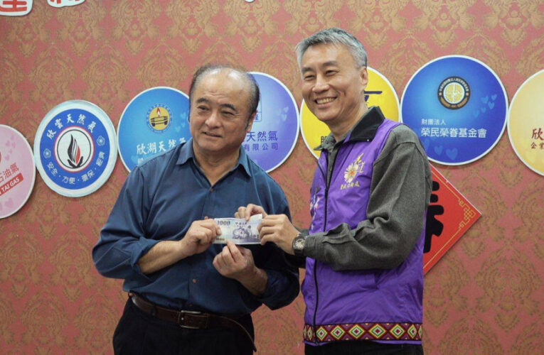 花蓮榮服處團圓圍爐宴 退除役官兵眷齊聚迎新春