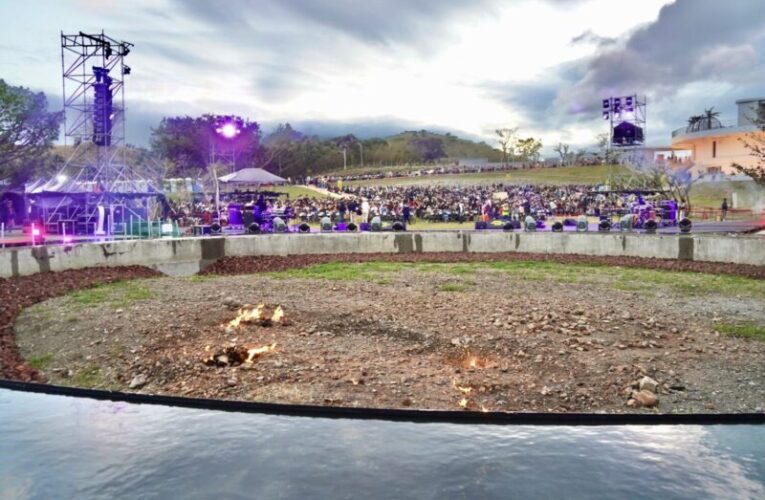 水火共生奇景登場 恆春出火地質公園正式開幕!