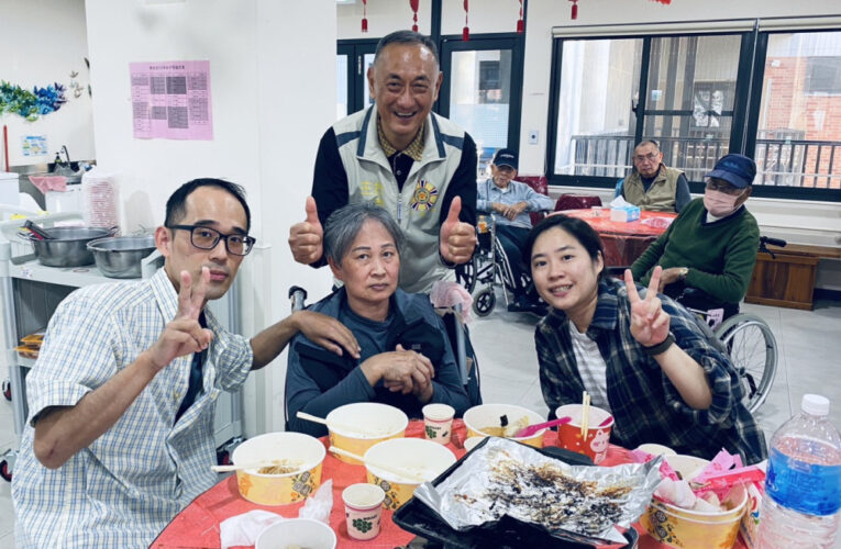 年菜飄香溫馨迎團圓！榮家除夕圍爐過好年