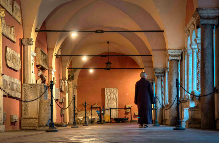 看見跨越宗教藩籬的愛與和平之光　「僧人眼中的梵蒂岡」攝影展登場