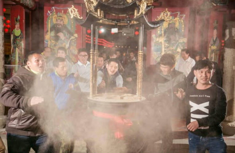 旗山天后宮除夕搶頭香  8888元大紅包加媽祖錢母迎馬年好運