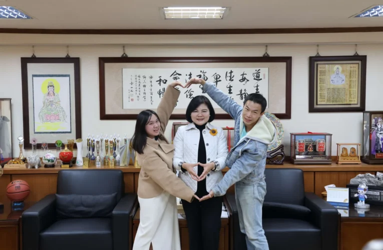 雲林縣單身聯誼喜傳佳音　兩對新人互許終身　 縣長張麗善親自頒贈50吋大電視祝福