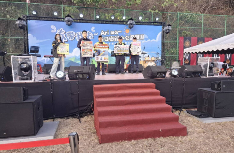 枋寮警分局結合親水公園演唱會  強化春節交通安全與反詐意識