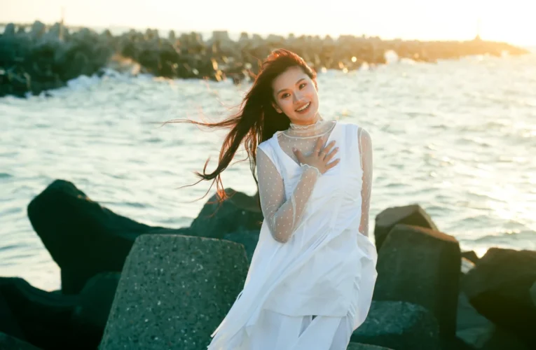 林沁長大了回故鄉西子灣 拍攝人生第一支MV