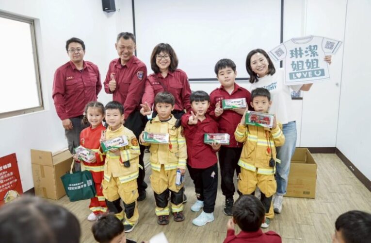 湖內分隊小小消防員上陣  親子射水闖關把安全帶回家