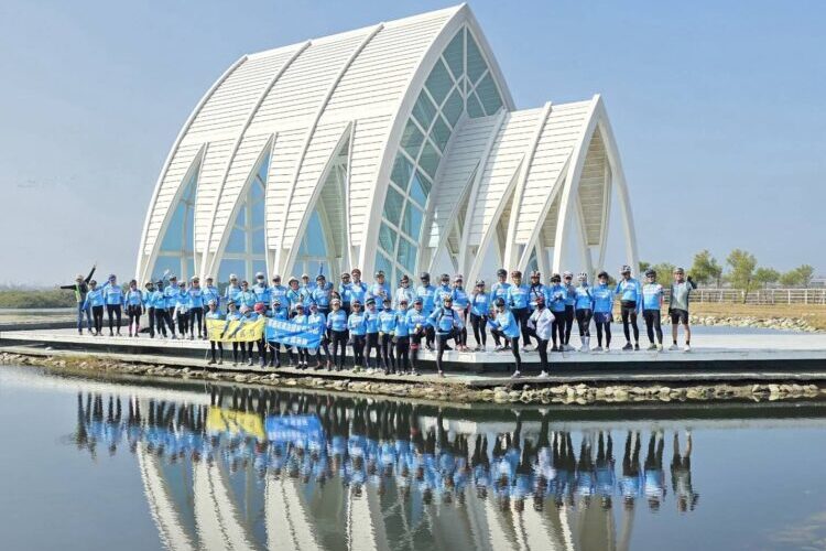 台南北門不老騎士快樂車隊正式成軍  飽覽濱海生態與文化迎馬年