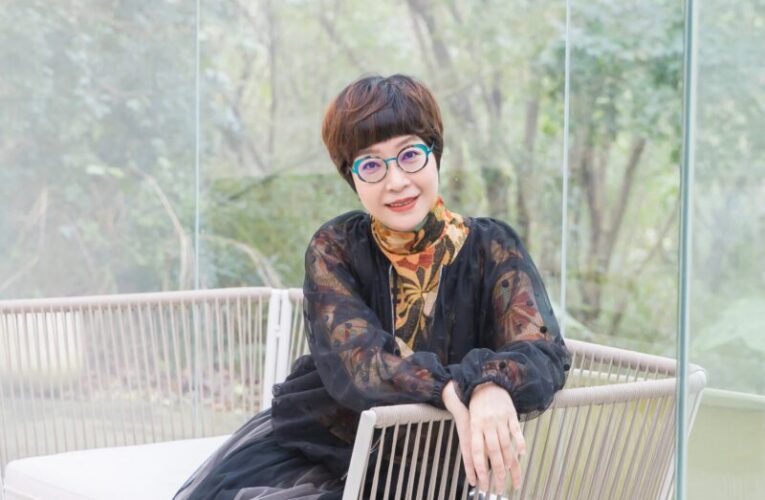 從承受走向自在 張曼娟2/6夜談「我輩中人的快樂守則」