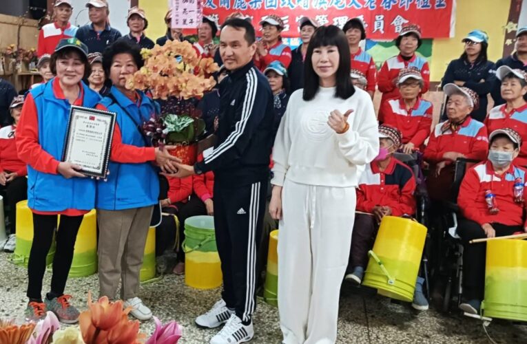 愛爾麗年終回鄉旗尾庄敬老拜年