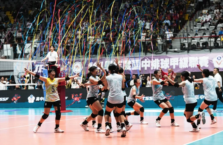 中市排球小將馬力十足　國中排球甲級聯賽 雙十女排封后、潭秀男排奪殿軍