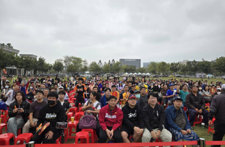 WBC經典賽開打！台南雙場地戶外轉播熱血沸騰 黃偉哲與千名球迷齊心應援