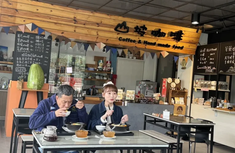 春遊瑞里紫色山城　阿龐、吳鈺萱帶路走訪賞花秘境