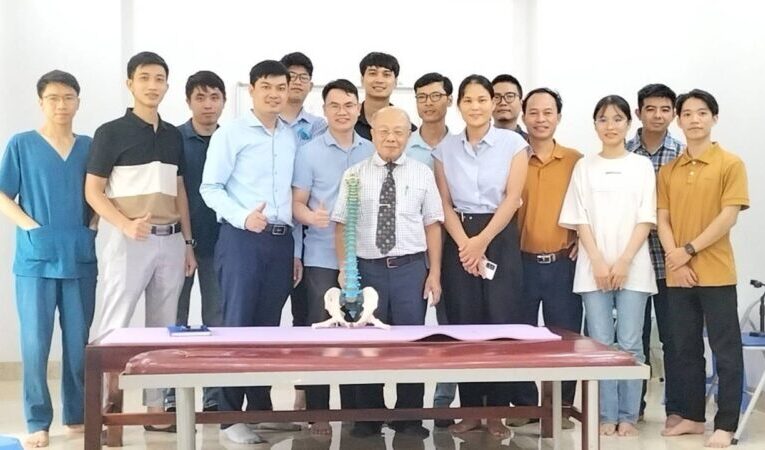 用行動實踐「活到老、學到老」精神 正修林泉輝圓博士夢深耕整復逾40年