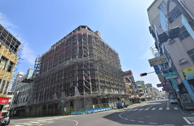 來亞大樓4月1日動工！工務局已完成施工前說明會及住戶物品取回作業將正式拆除