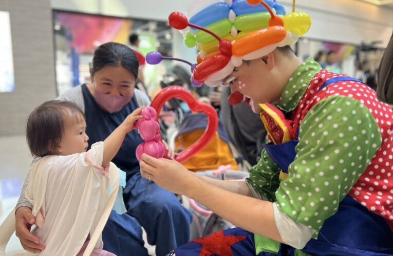 慢飛天使暢遊夢想樂園 提前過兒童節圓夢