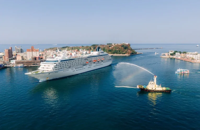 高雄港再迎國際郵輪新面孔　水晶郵輪「水晶合韻號」　首航高雄港