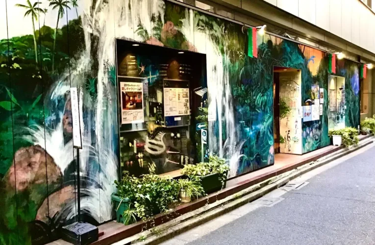 東京神保町走進世界最酷街區 品味古書與香料交織的城市風景