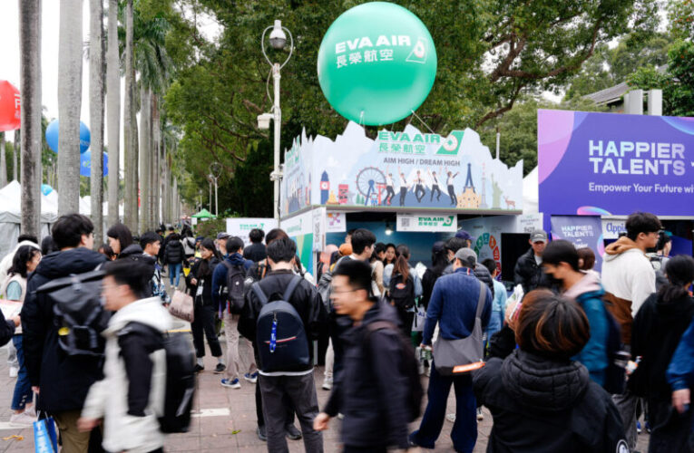 長榮航空前進校園招募百名機師  歡迎優秀學子投入飛航專業 展翅飛翔