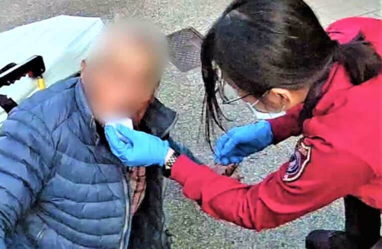 老翁暈眩倒地  新南警及時協助送醫